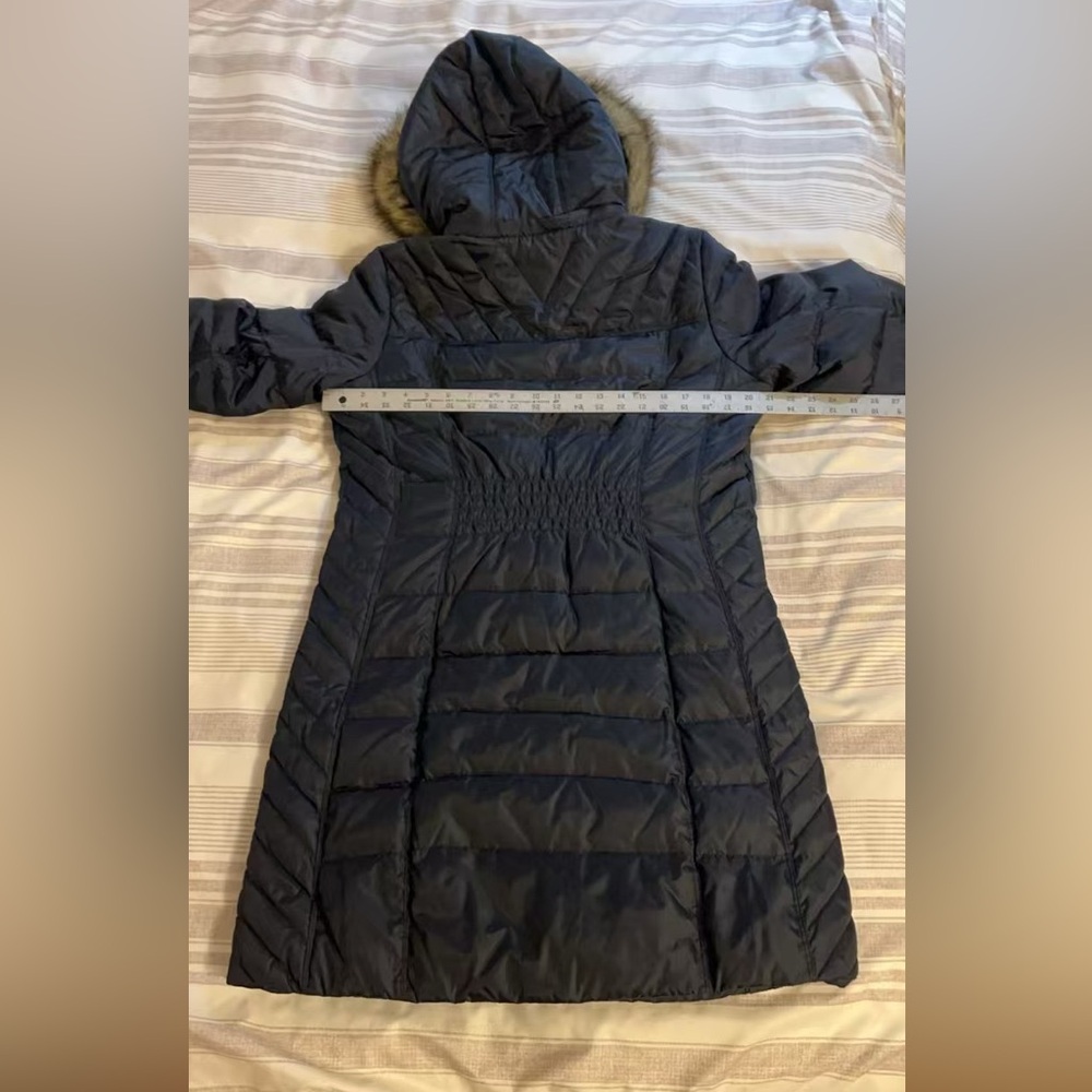 Michael Kors Navy Down Quilted Coat with Faux Fur Hood - Picture 4 of 16